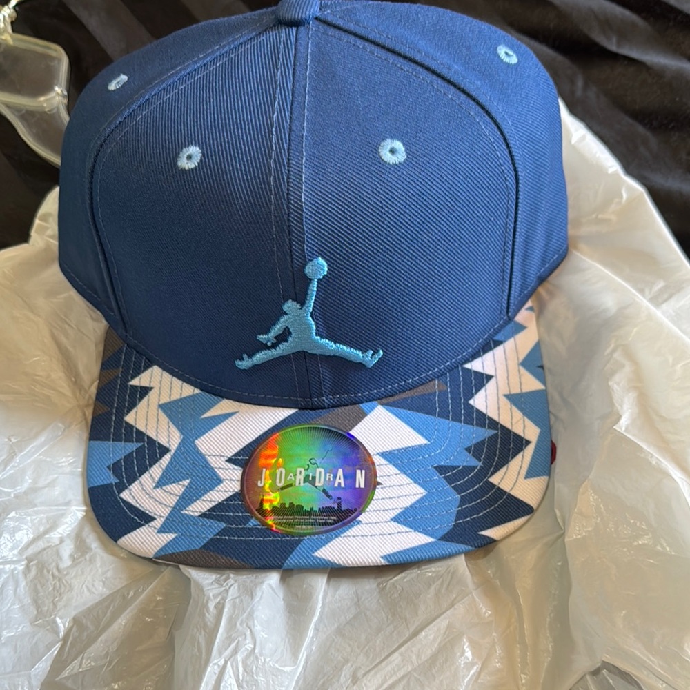 Jordan Blue and White Snapback Hat with Zigzag Design